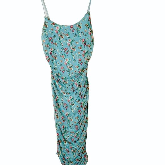 NWOT Francesca’s Polly & Ester Green Floral Mini Dress Medium - Picture 1 of 5